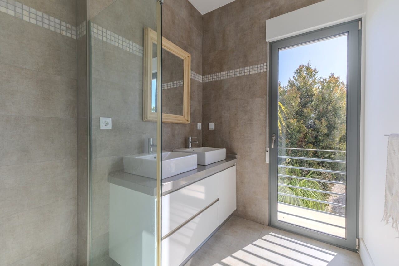 4 bedroom Villa for sale in Javea / Xabia with pool garage - € 2,100,000 (Ref: 9282601)