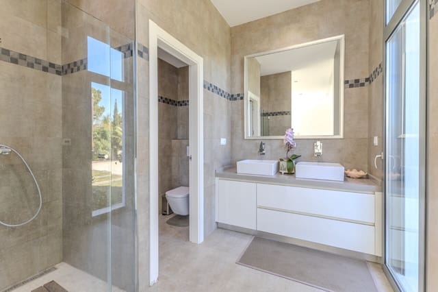 4 bedroom Villa for sale in Javea / Xàbia with pool garage - € 2,100,000 (Ref: 9282601)