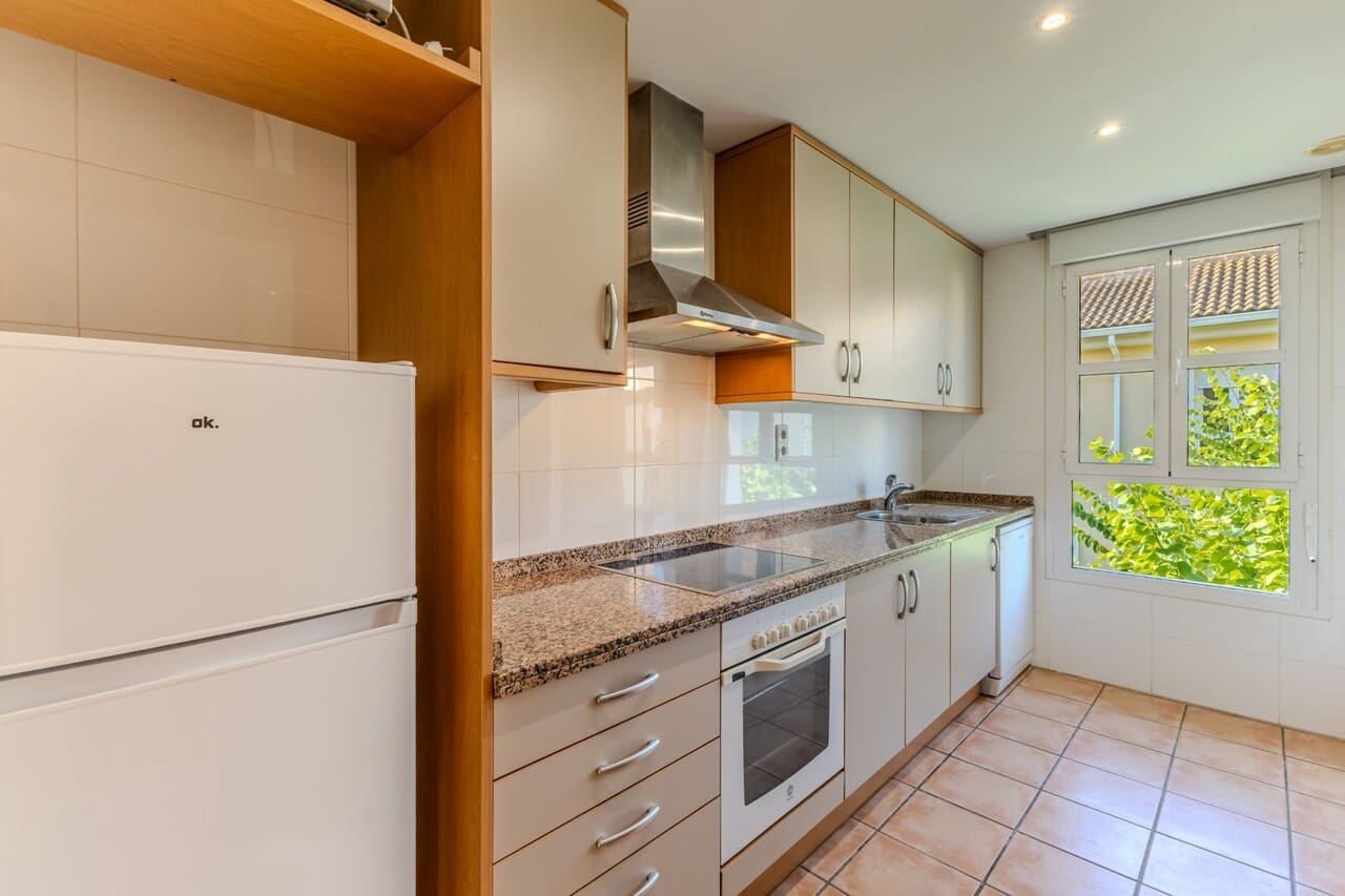 2 soveværelse Lejlighed til salg i Javea / Xabia med swimmingpool garage - € 375.000 (Ref: 9348572)