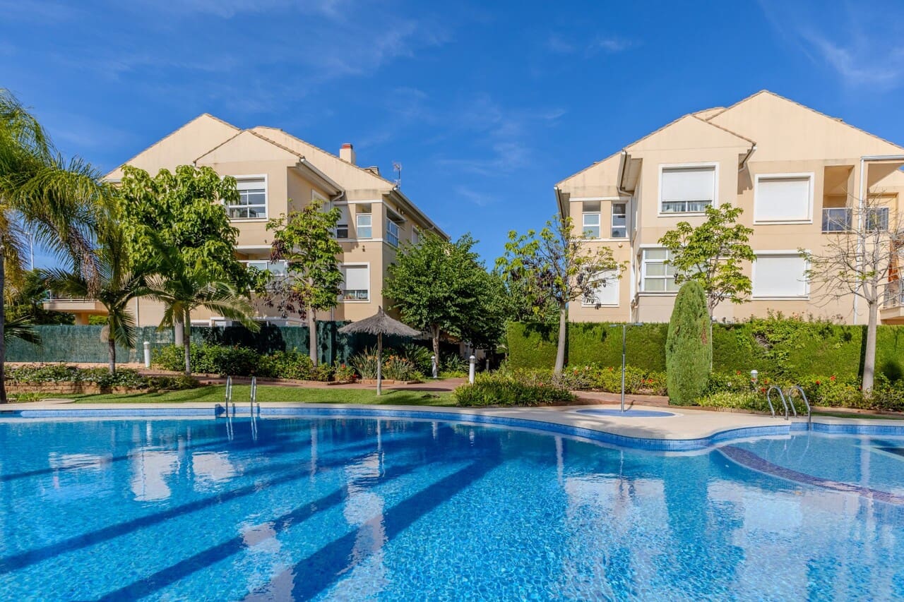 2 soveværelse Lejlighed til salg i Javea / Xabia med swimmingpool garage - € 375.000 (Ref: 9348572)