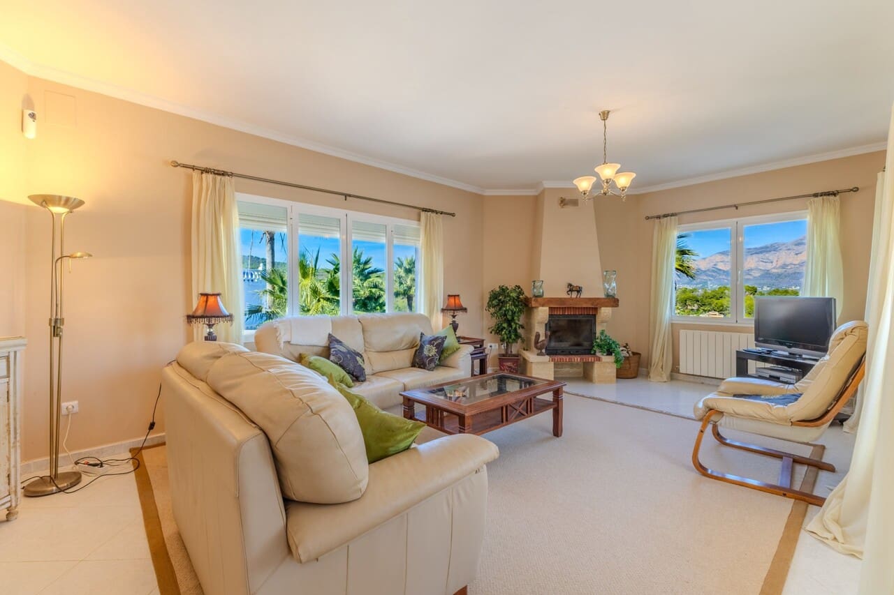 3 bedroom Villa for sale in Javea / Xabia with pool garage - € 575,000 (Ref: 9385954)