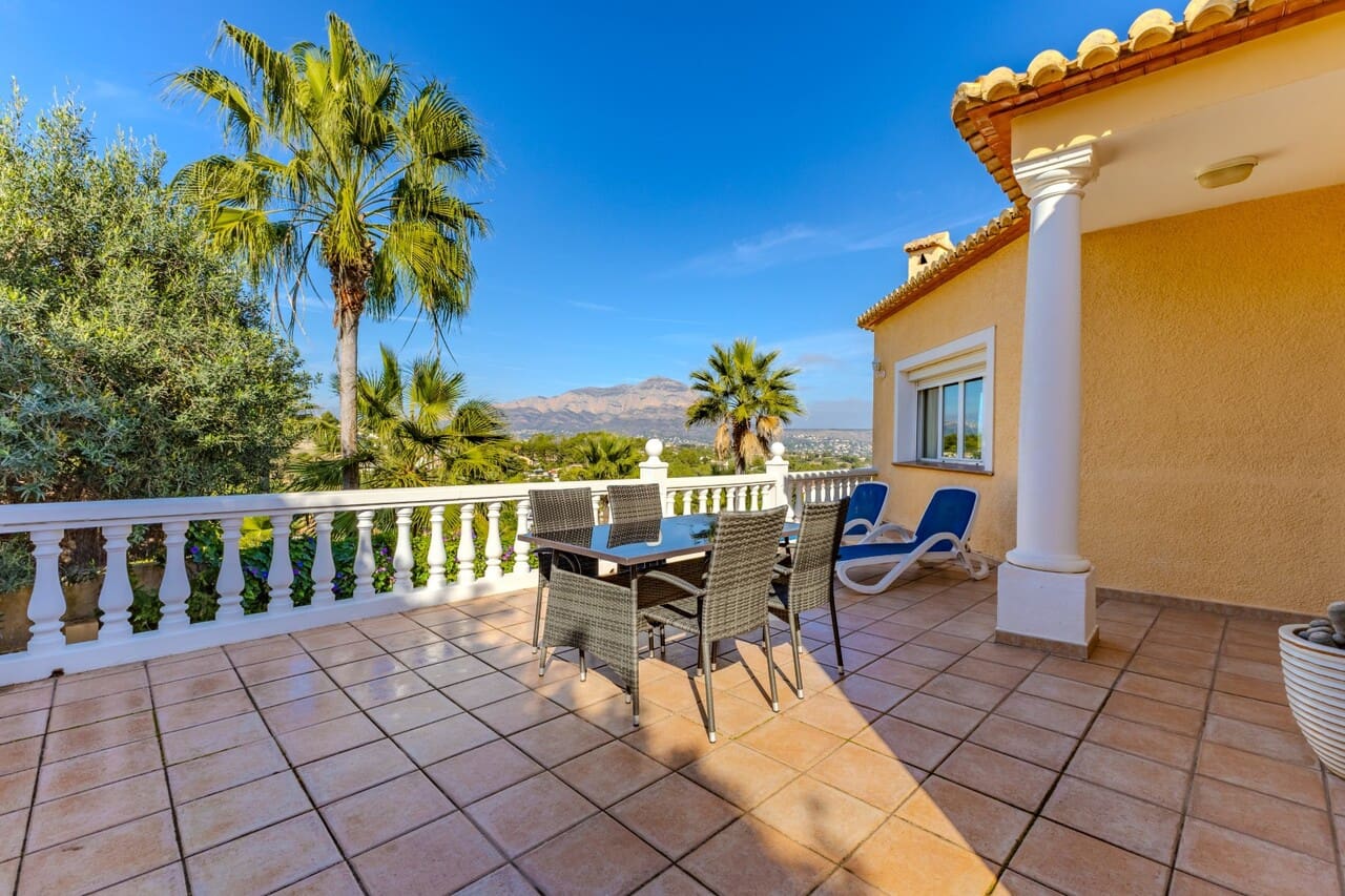 3 bedroom Villa for sale in Javea / Xabia with pool garage - € 575,000 (Ref: 9385954)