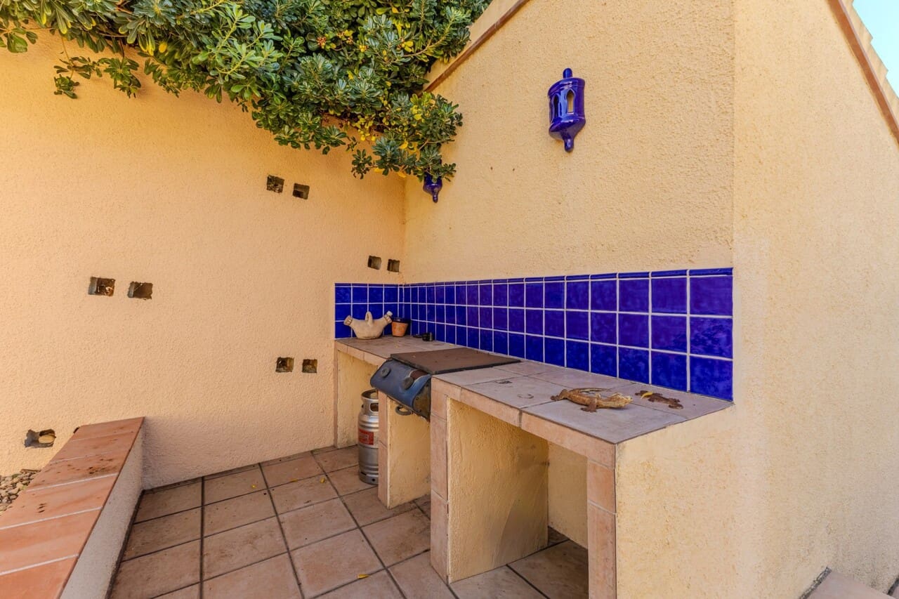 3 bedroom Villa for sale in Javea / Xabia with pool garage - € 575,000 (Ref: 9385954)