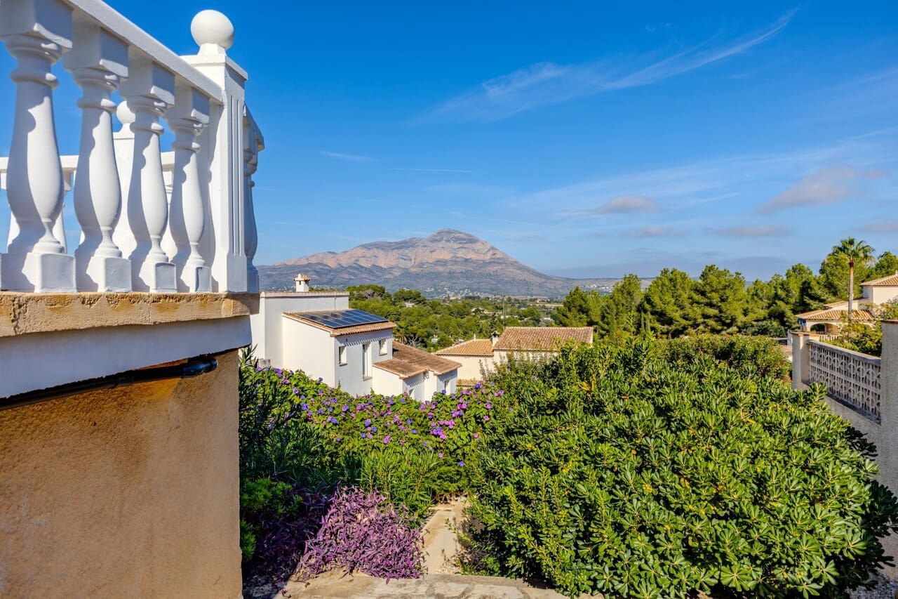 3 bedroom Villa for sale in Javea / Xabia with pool garage - € 575,000 (Ref: 9385954)