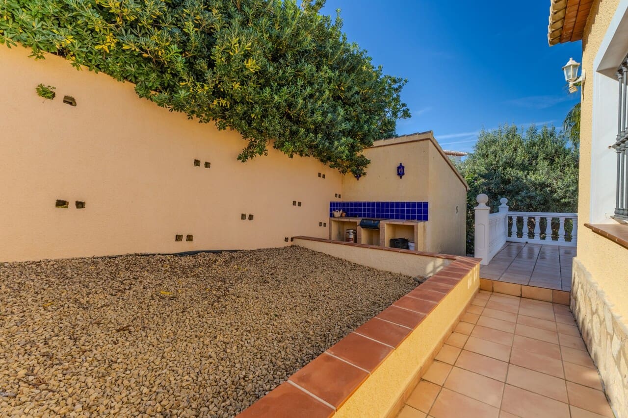 3 bedroom Villa for sale in Javea / Xabia with pool garage - € 575,000 (Ref: 9385954)