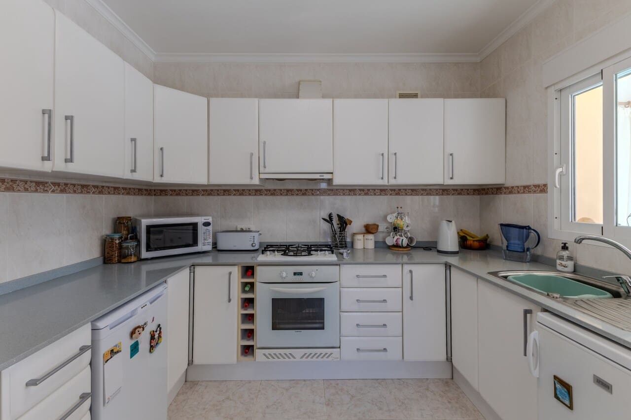 3 makuuhuone Huvila myytävänä paikassa Javea / Xabia mukana uima-altaan 
autotalli - 669 000 € (Ref: 9465916)