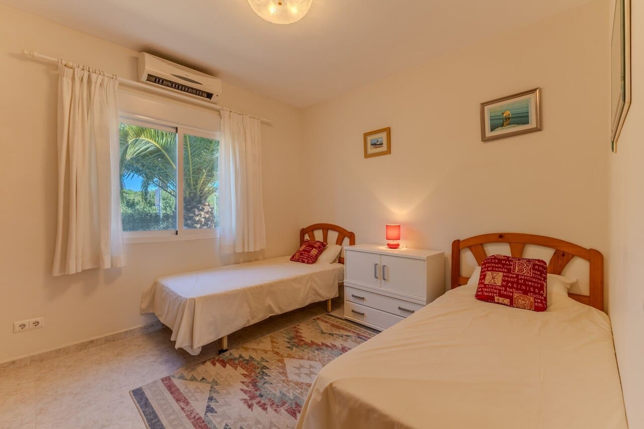 3 makuuhuone Huvila myytävänä paikassa Javea / Xabia mukana uima-altaan 
autotalli - 669 000 € (Ref: 9465916)