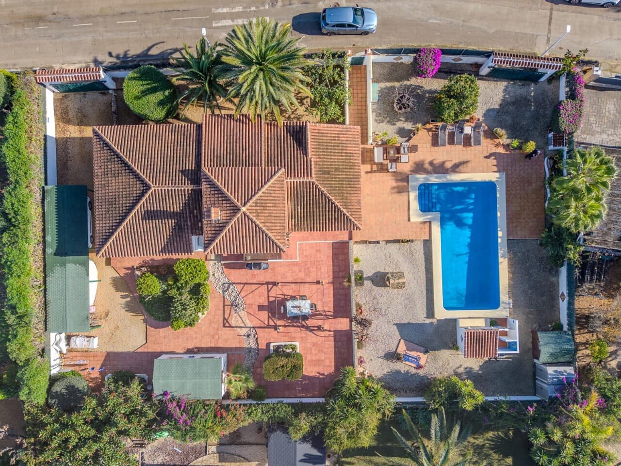 3 makuuhuone Huvila myytävänä paikassa Javea / Xabia mukana uima-altaan 
autotalli - 669 000 € (Ref: 9465916)