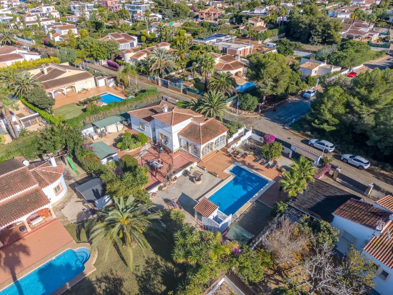 3 makuuhuone Huvila myytävänä paikassa Javea / Xabia mukana uima-altaan 
autotalli - 669 000 € (Ref: 9465916)