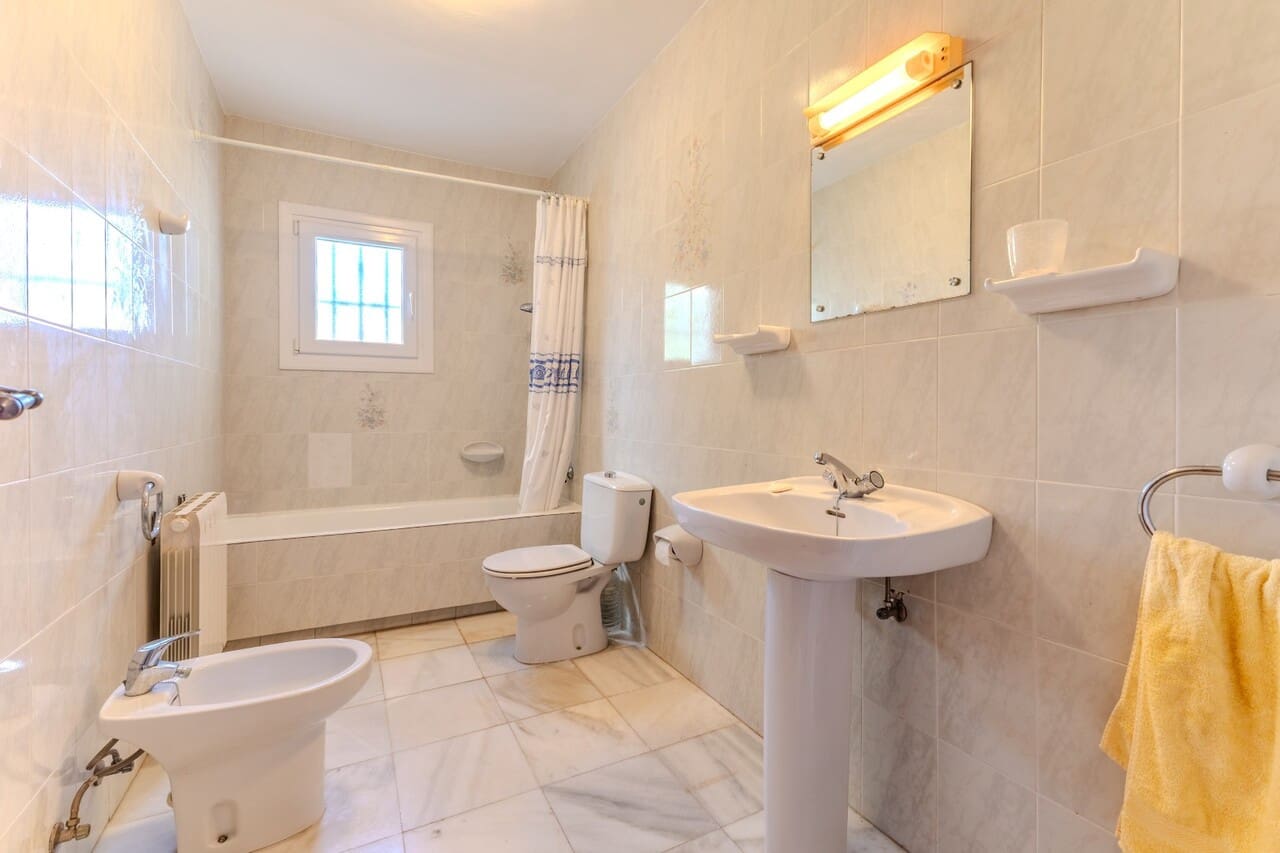 3 chambre Villa/Maison à vendre à Javea / Xabia avec piscine garage - 599 000 € (Ref: 9469897)