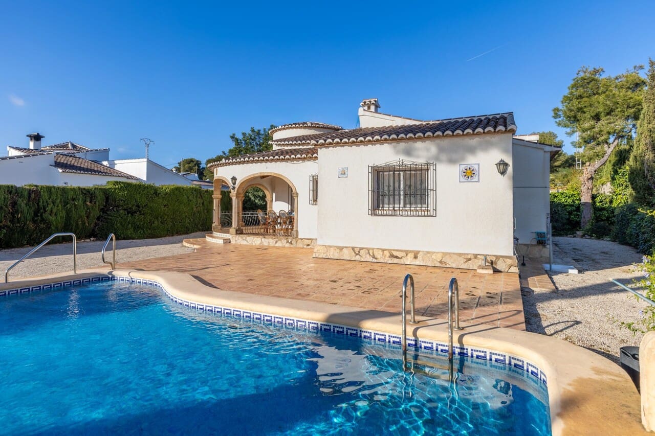 3 chambre Villa/Maison à vendre à Javea / Xabia avec piscine garage - 599 000 € (Ref: 9469897)