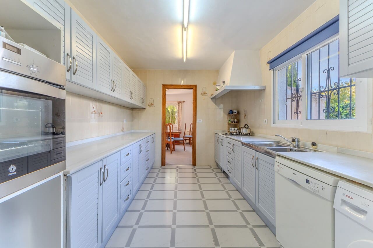 3 chambre Villa/Maison à vendre à Javea / Xabia avec piscine garage - 599 000 € (Ref: 9469897)