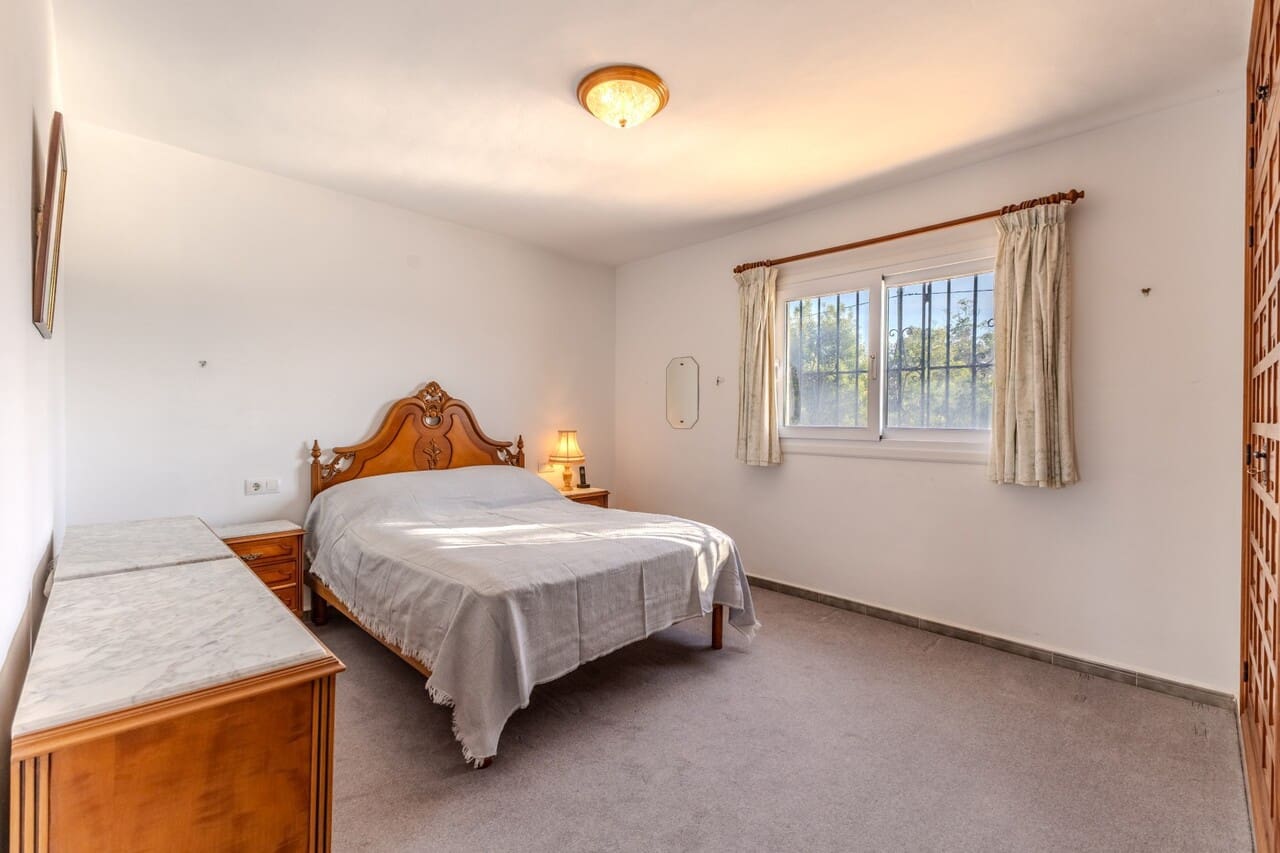 3 chambre Villa/Maison à vendre à Javea / Xabia avec piscine garage - 599 000 € (Ref: 9469897)