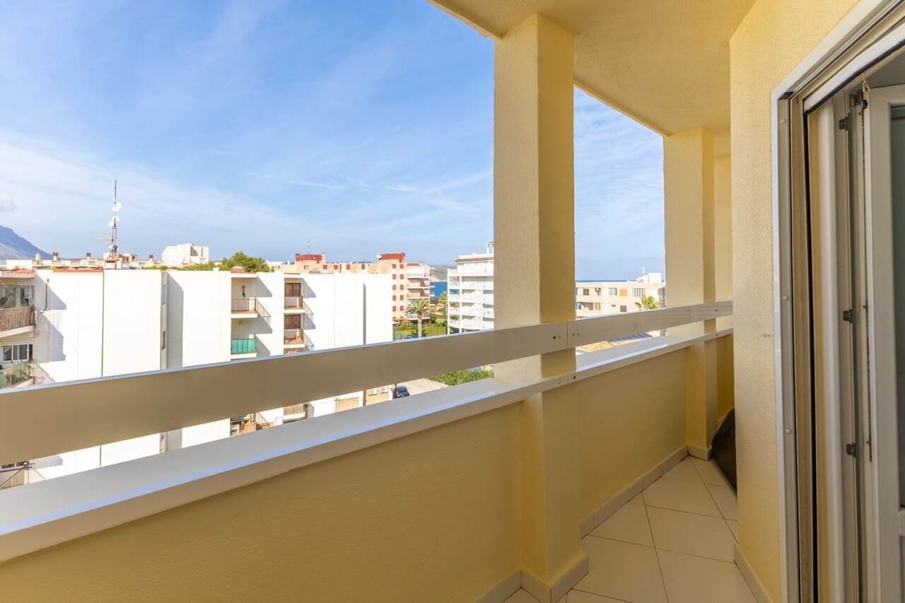 3 makuuhuone Huoneisto myytävänä paikassa Javea / Xabia mukana uima-altaan 
autotalli - 499 000 € (Ref: 9469985)