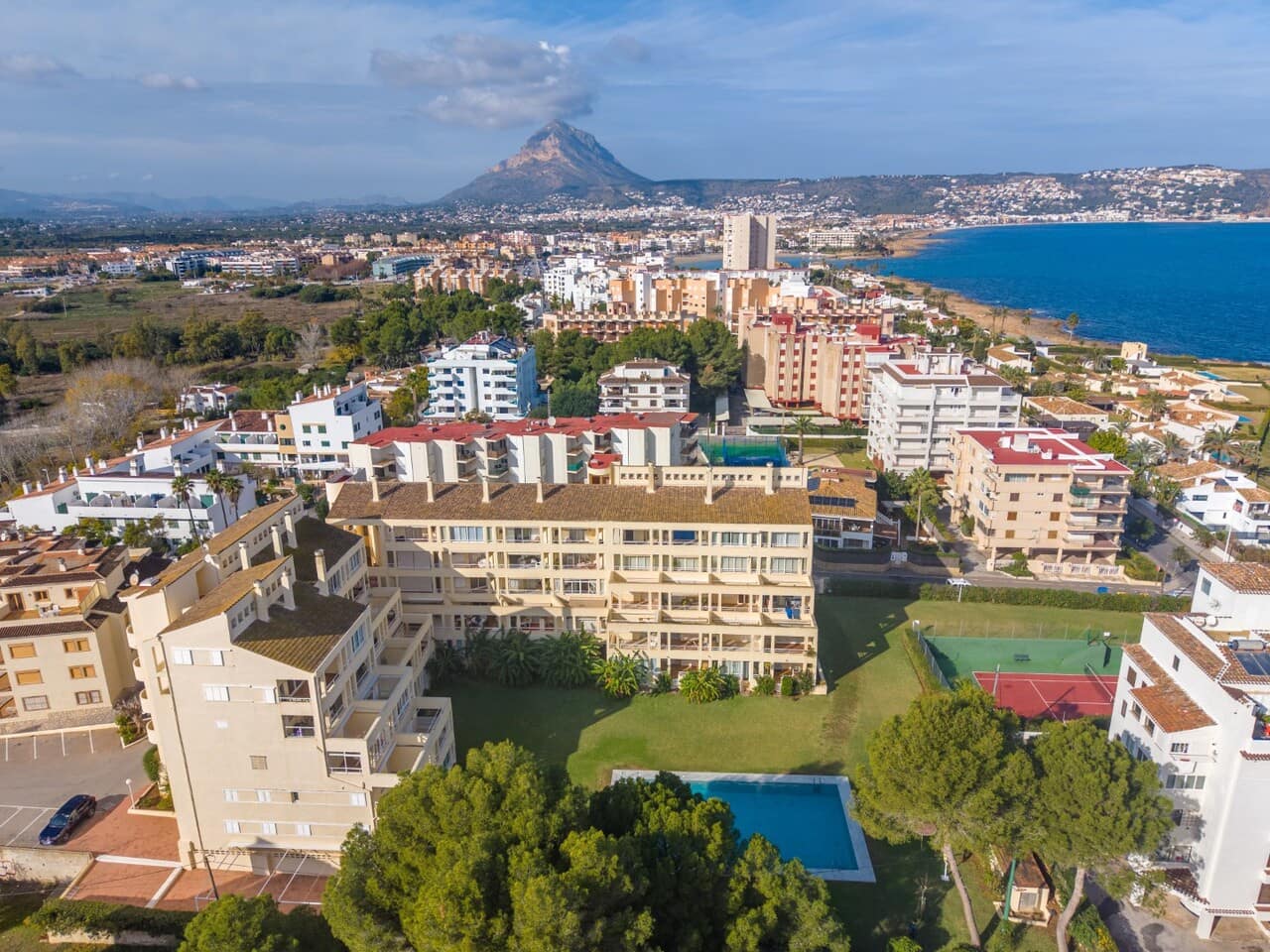 3 makuuhuone Huoneisto myytävänä paikassa Javea / Xabia mukana uima-altaan 
autotalli - 499 000 € (Ref: 9469985)