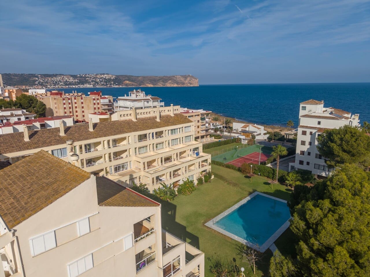 3 makuuhuone Huoneisto myytävänä paikassa Javea / Xabia mukana uima-altaan 
autotalli - 499 000 € (Ref: 9469985)