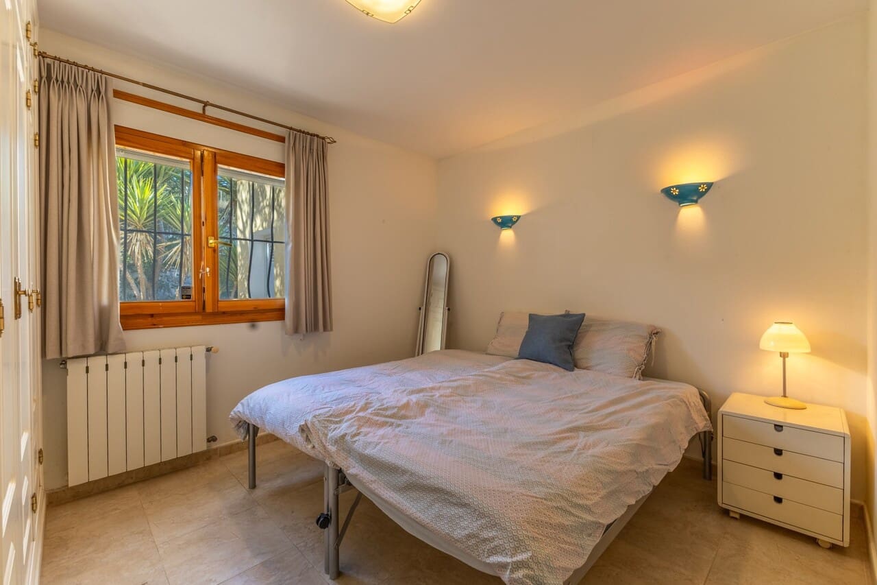 2 bedroom Villa for sale in Benitachell / Benitatxell with pool garage - € 449,000 (Ref: 9517867)