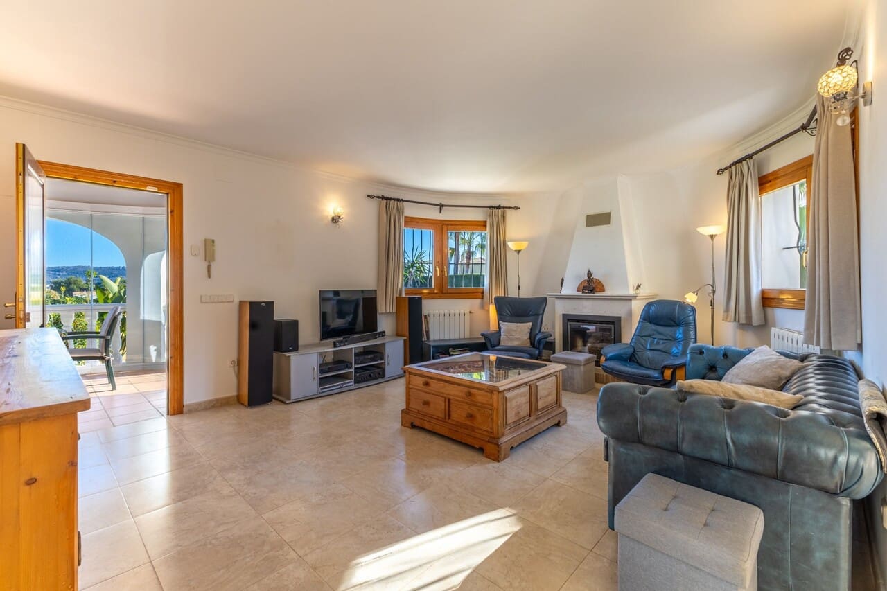 2 bedroom Villa for sale in Benitachell / Benitatxell with pool garage - € 449,000 (Ref: 9517867)