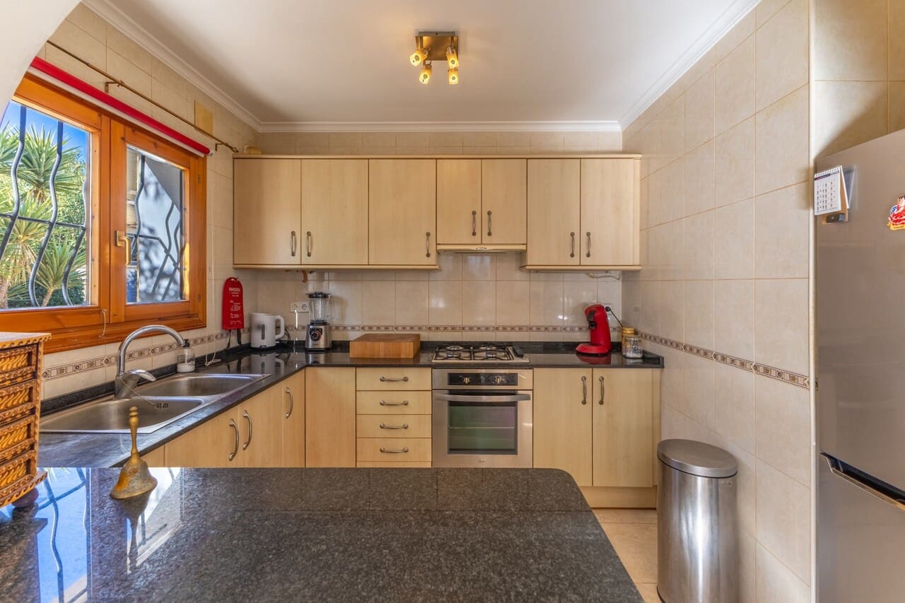 2 bedroom Villa for sale in Benitachell / Benitatxell with pool garage - € 449,000 (Ref: 9517867)