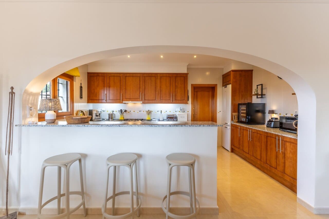 3 soveværelse Villa til salg i Javea / Xabia med swimmingpool - € 725.000 (Ref: 9550066)