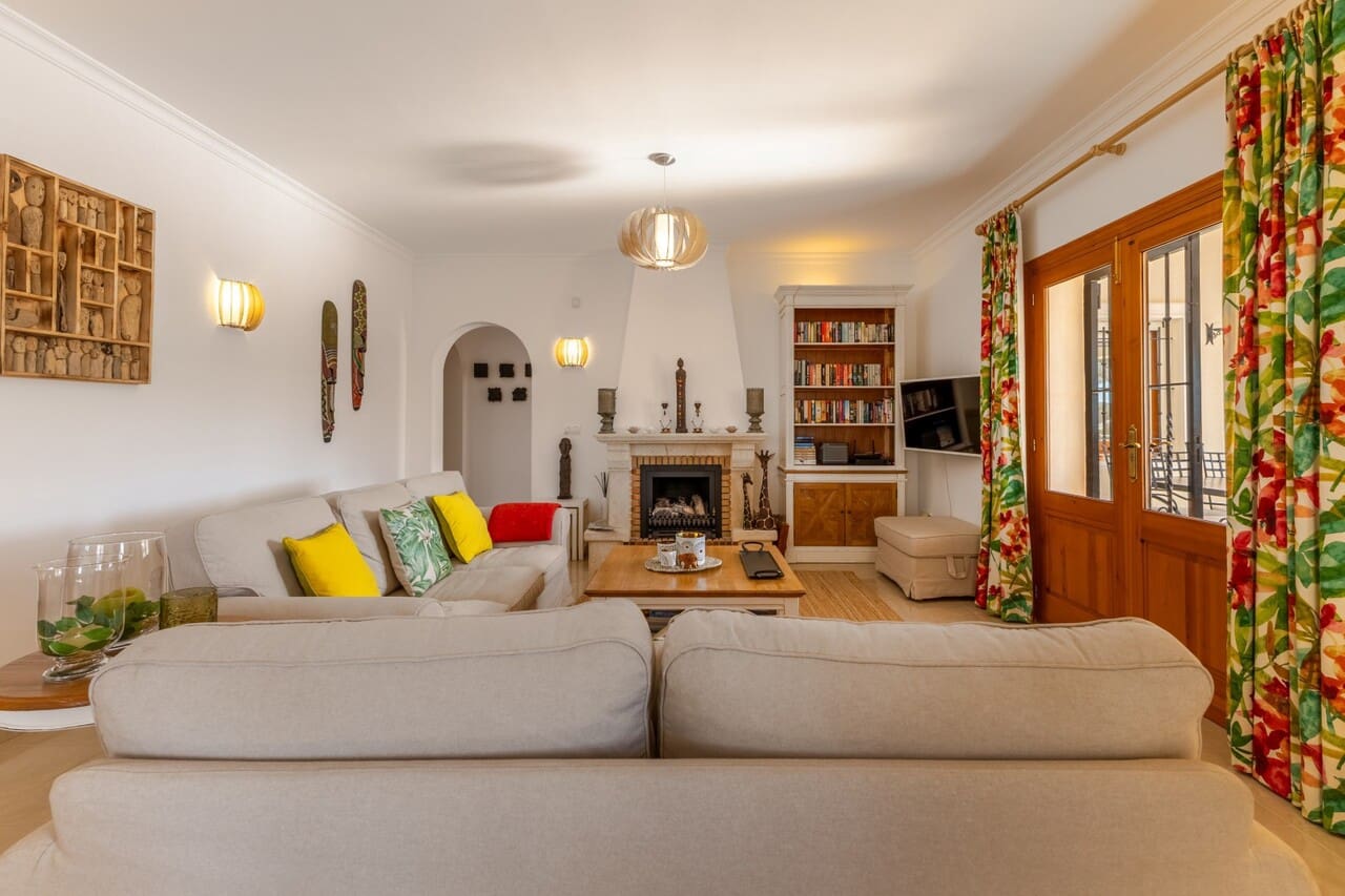 3 soveværelse Villa til salg i Javea / Xabia med swimmingpool - € 725.000 (Ref: 9550066)