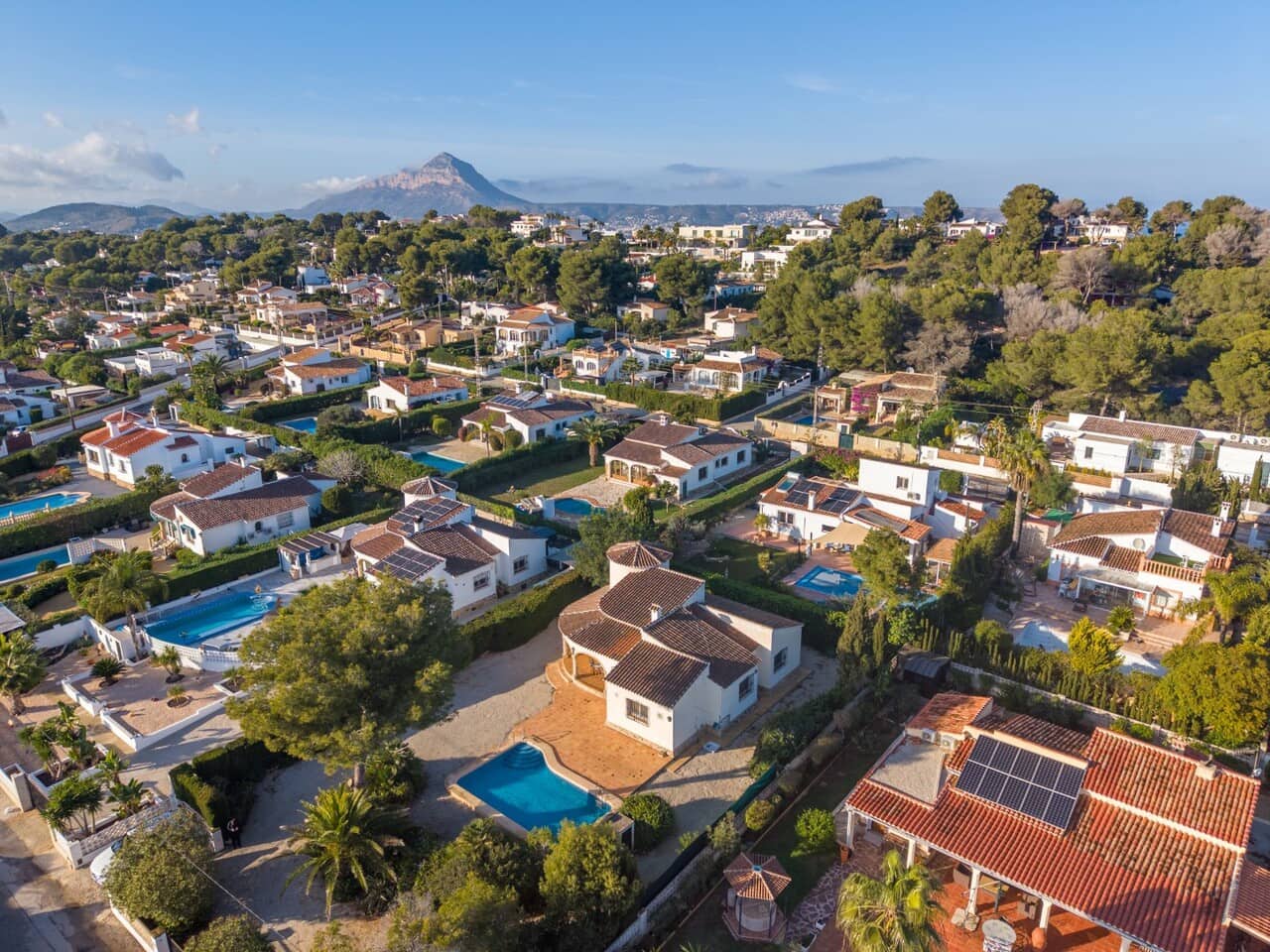 3 sypialnia Willa na sprzedaż w Javea / Xabia z basenem garażem - 580 000 € (Ref: 9569933)