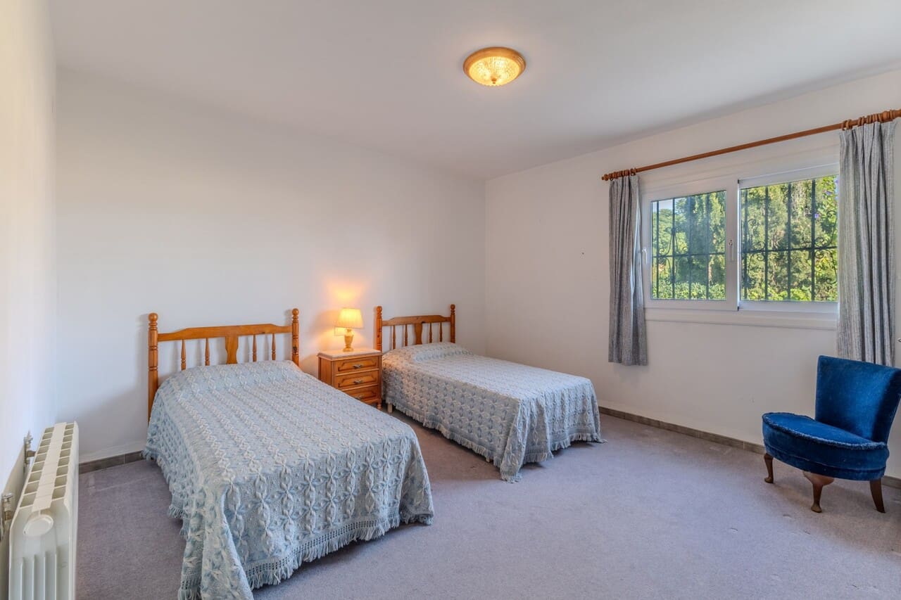 3 sypialnia Willa na sprzedaż w Javea / Xabia z basenem garażem - 580 000 € (Ref: 9569933)