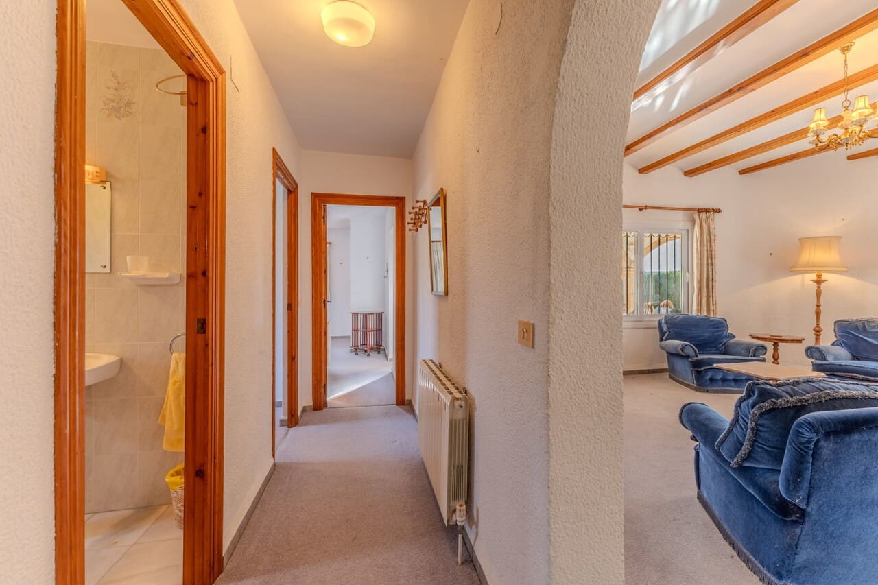 3 sypialnia Willa na sprzedaż w Javea / Xabia z basenem garażem - 580 000 € (Ref: 9569933)