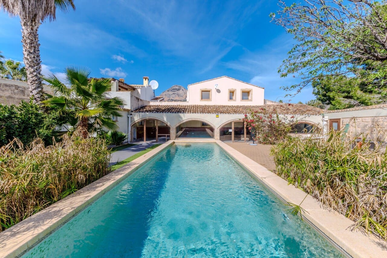 5 sovrum Villa till salu i Javea / Xabia med pool garage - 845 000 € (Ref: 9584976)