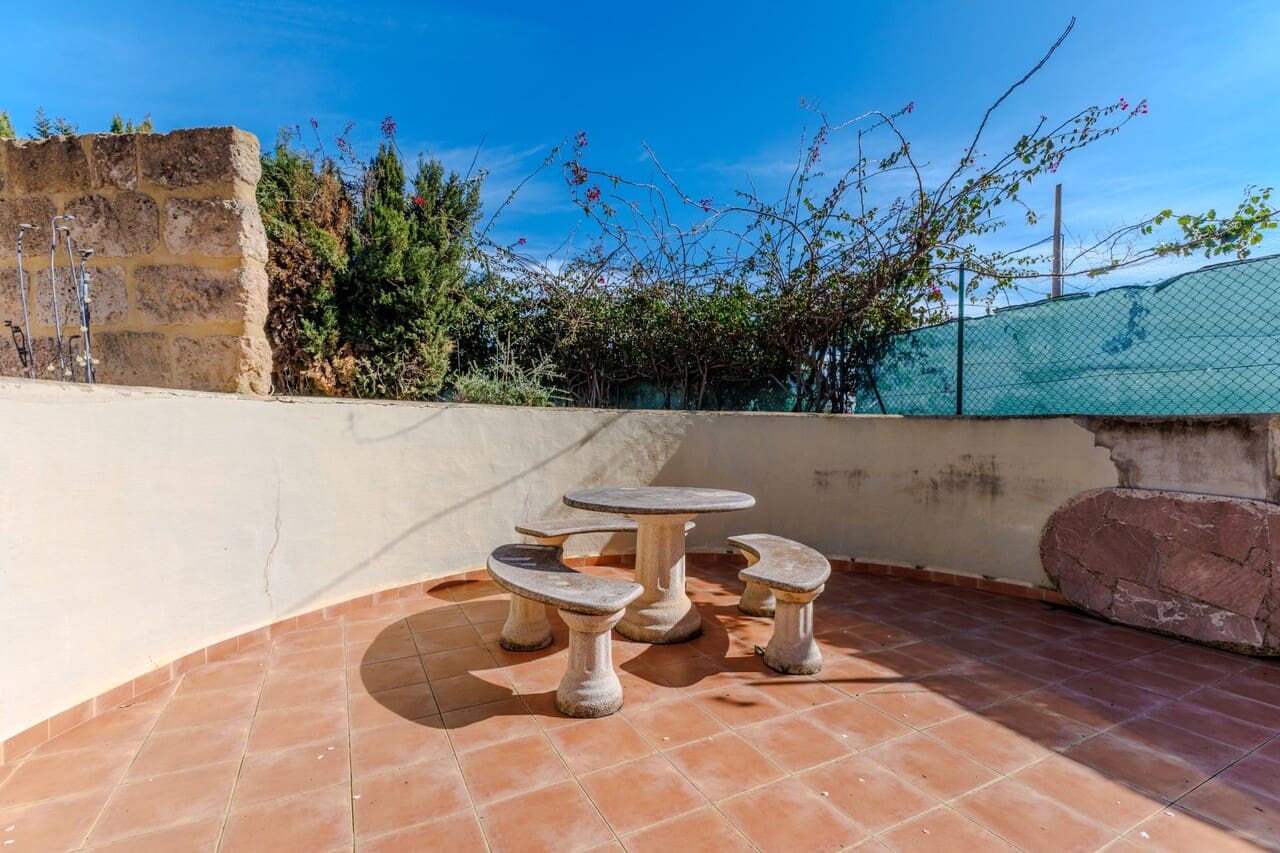 5 sovrum Villa till salu i Javea / Xabia med pool garage - 845 000 € (Ref: 9584976)