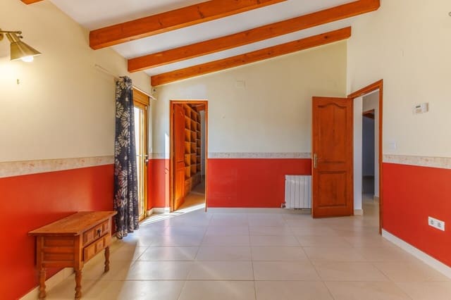 6 soveværelse Villa til salg i Javea / Xàbia med swimmingpool garage - € 769.000 (Ref: 9584976)