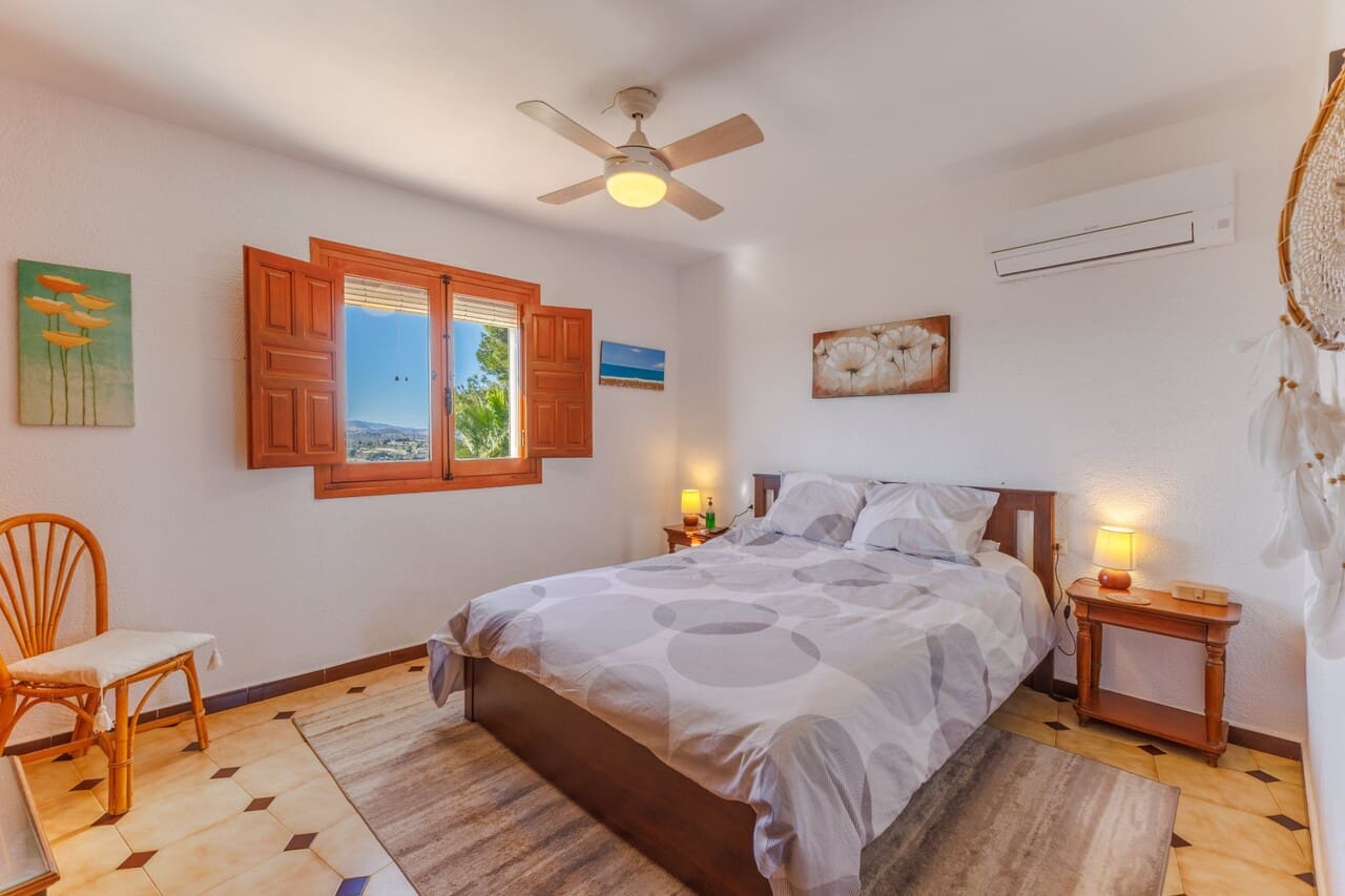 3 chambre Villa/Maison à vendre à Javea / Xabia avec piscine garage - 549 000 € (Ref: 9618445)