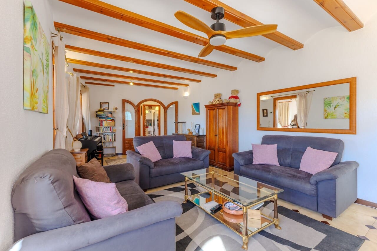 3 chambre Villa/Maison à vendre à Javea / Xabia avec piscine garage - 549 000 € (Ref: 9618445)