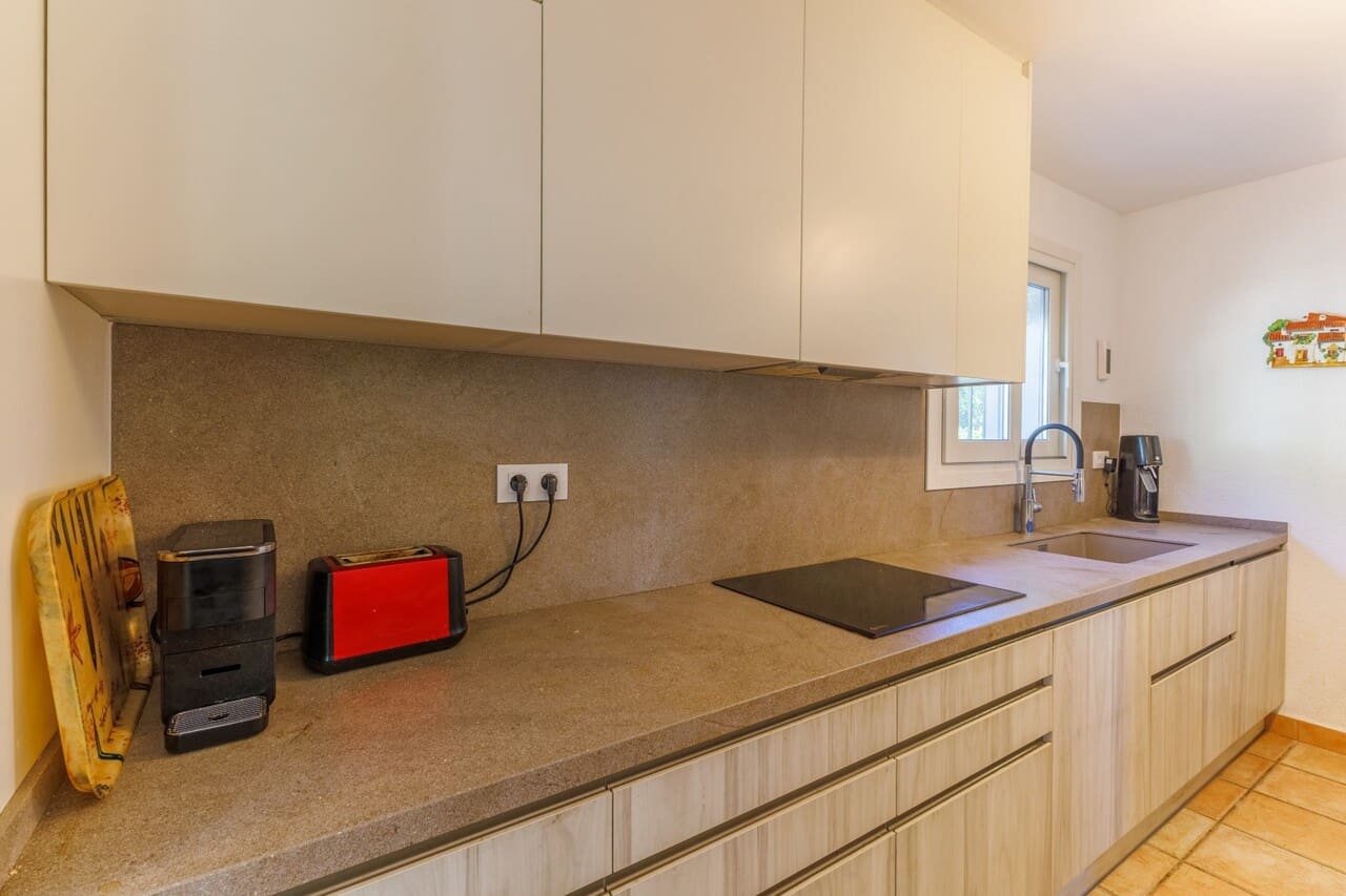 3 chambre Villa/Maison à vendre à Javea / Xabia avec piscine garage - 549 000 € (Ref: 9618445)