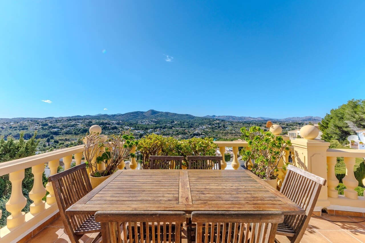 3 chambre Villa/Maison à vendre à Javea / Xabia avec piscine garage - 549 000 € (Ref: 9618445)