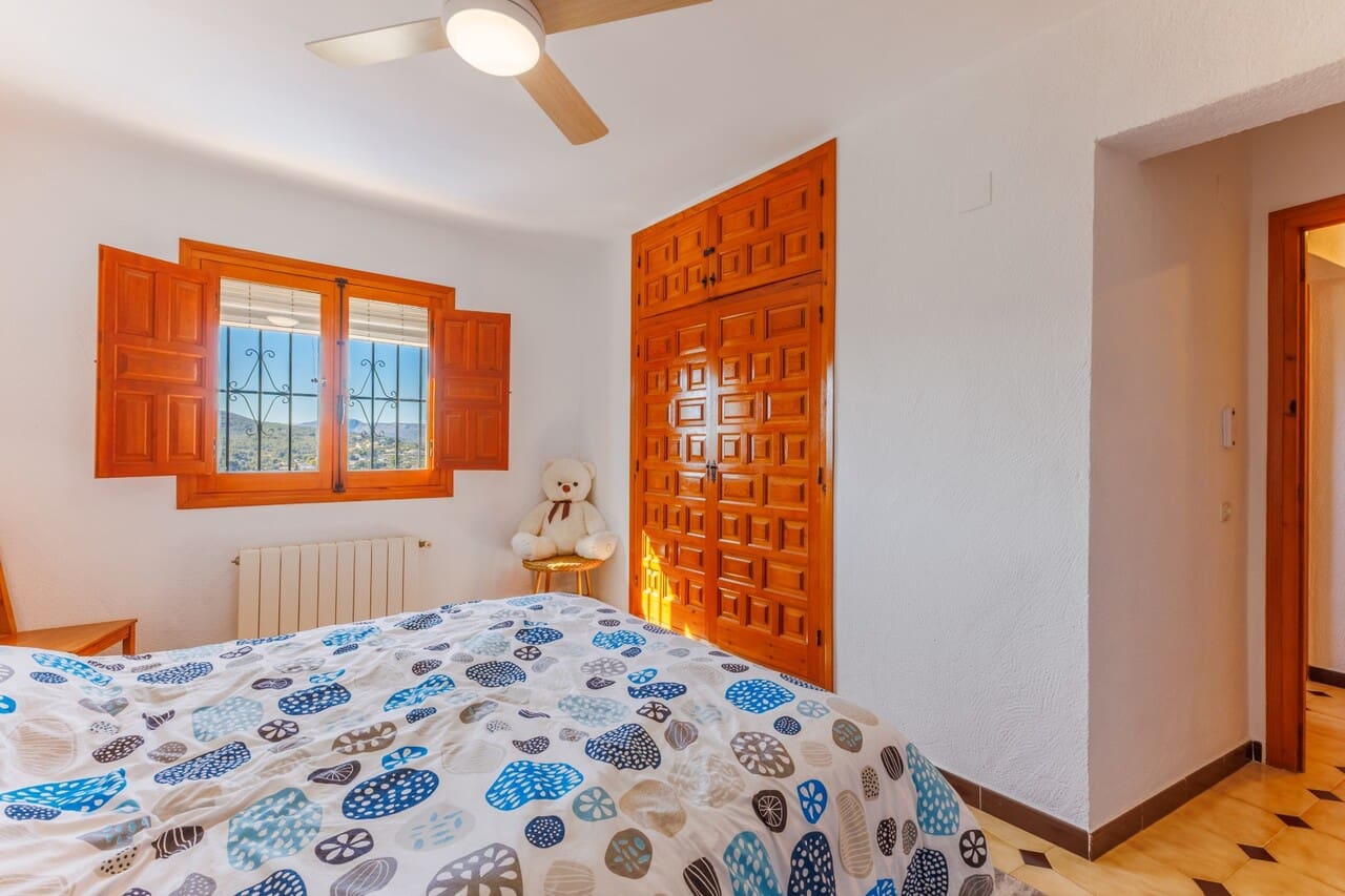 3 chambre Villa/Maison à vendre à Javea / Xabia avec piscine garage - 549 000 € (Ref: 9618445)