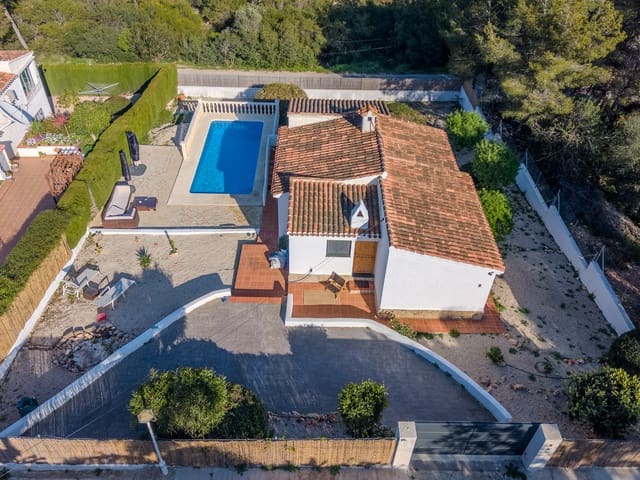 2 sypialnia Willa na sprzedaż w Javea / Xàbia z basenem garażem - 549 000 € (Ref: 9635077)