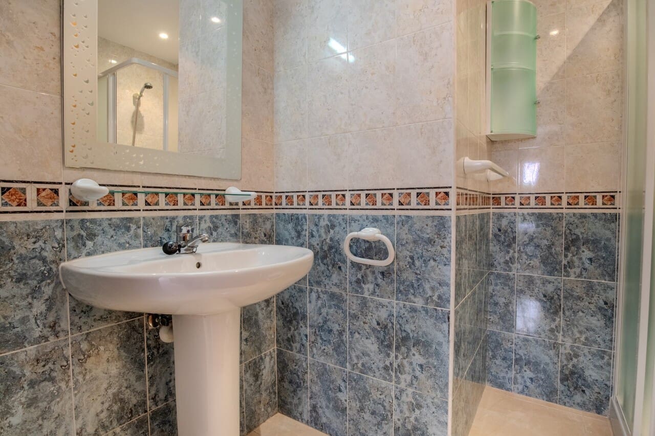 Apartamento de 3 habitaciones en Javea / Xàbia en venta con piscina garaje - 449.000 € (Ref: 9665383)