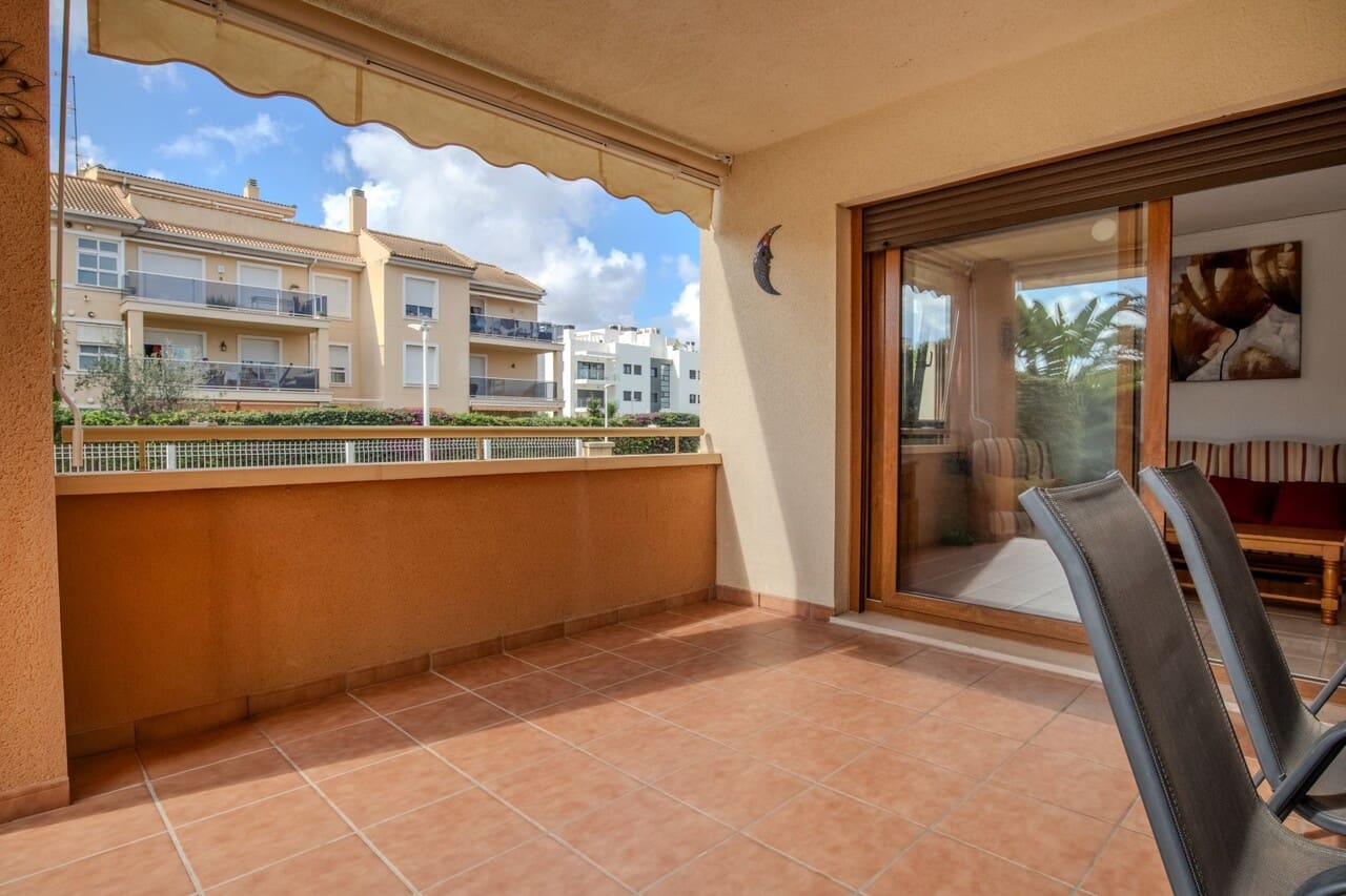 Apartamento de 3 habitaciones en Javea / Xàbia en venta con piscina garaje - 449.000 € (Ref: 9665383)
