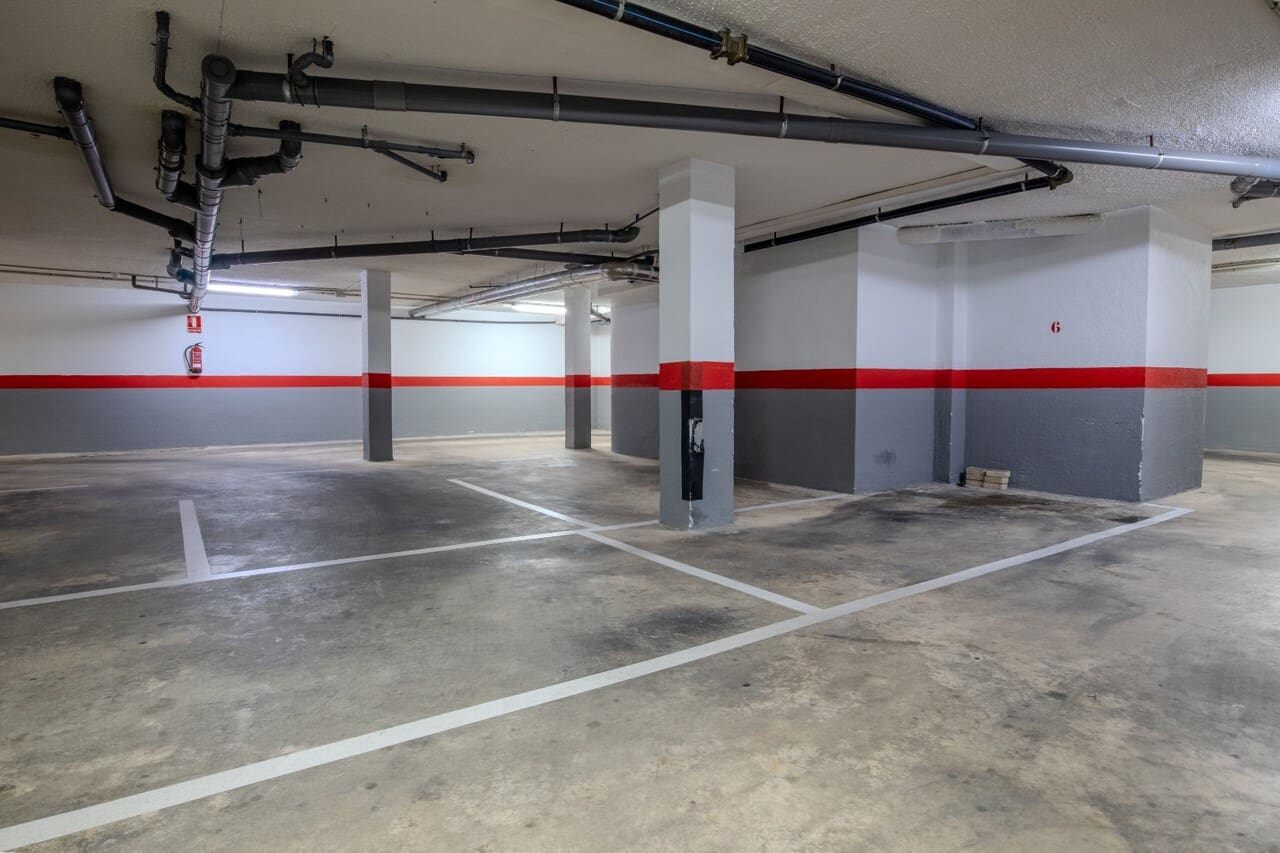 Apartamento de 3 habitaciones en Javea / Xàbia en venta con piscina garaje - 449.000 € (Ref: 9665383)