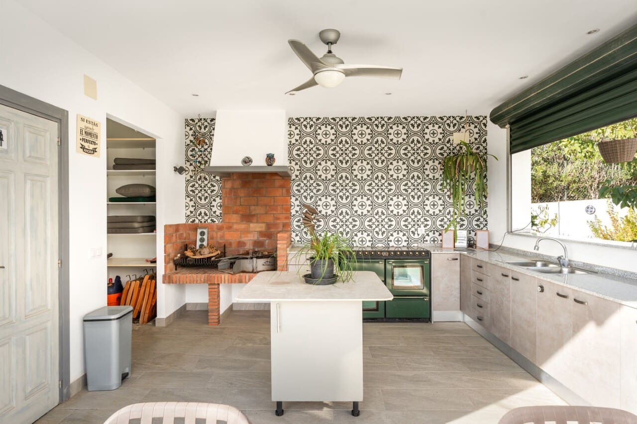 5 makuuhuone Huvila myytävänä paikassa Javea / Xabia mukana uima-altaan - 1 890 000 € (Ref: 9665384)