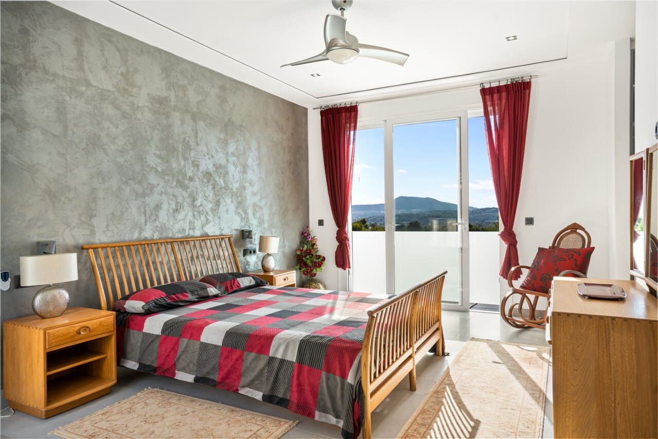 5 makuuhuone Huvila myytävänä paikassa Javea / Xabia mukana uima-altaan - 1 890 000 € (Ref: 9665384)