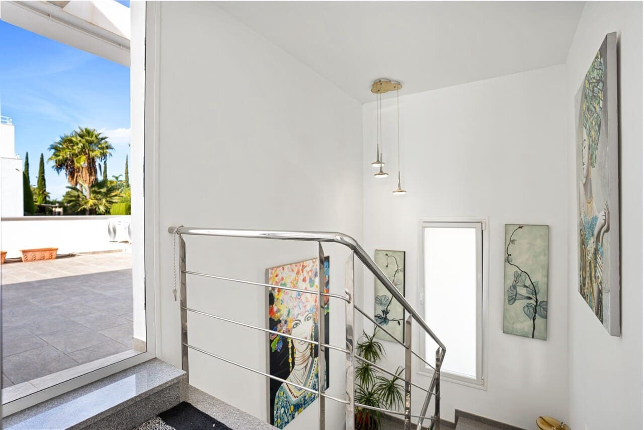 5 makuuhuone Huvila myytävänä paikassa Javea / Xabia mukana uima-altaan - 1 890 000 € (Ref: 9665384)