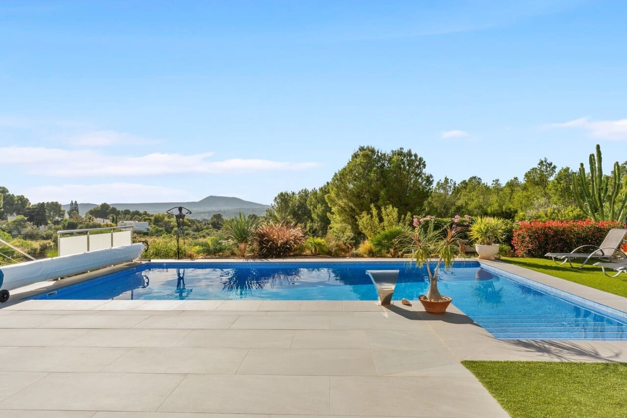 5 makuuhuone Huvila myytävänä paikassa Javea / Xabia mukana uima-altaan - 1 890 000 € (Ref: 9665384)