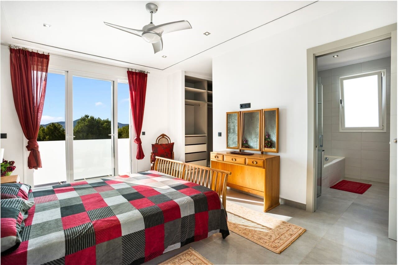 5 makuuhuone Huvila myytävänä paikassa Javea / Xabia mukana uima-altaan - 1 890 000 € (Ref: 9665384)