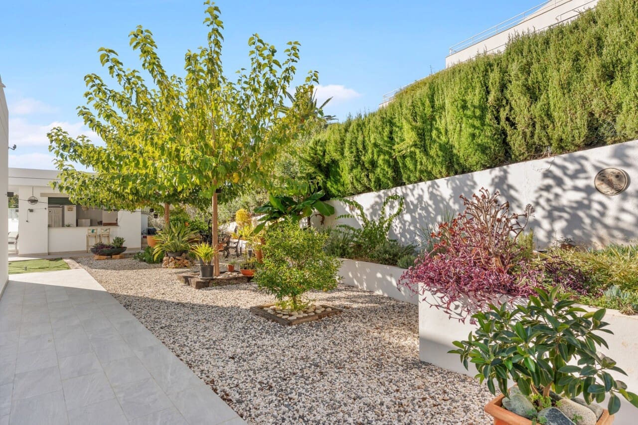 5 makuuhuone Huvila myytävänä paikassa Javea / Xabia mukana uima-altaan - 1 890 000 € (Ref: 9665384)