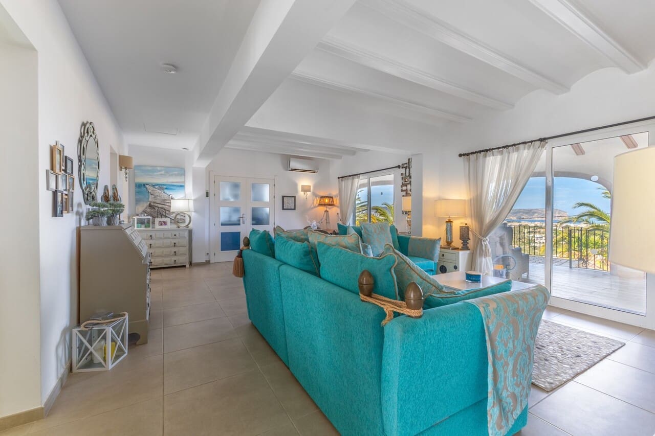 4 bedroom Villa for sale in Javea / Xabia with pool garage - € 1,250,000 (Ref: 9679105)