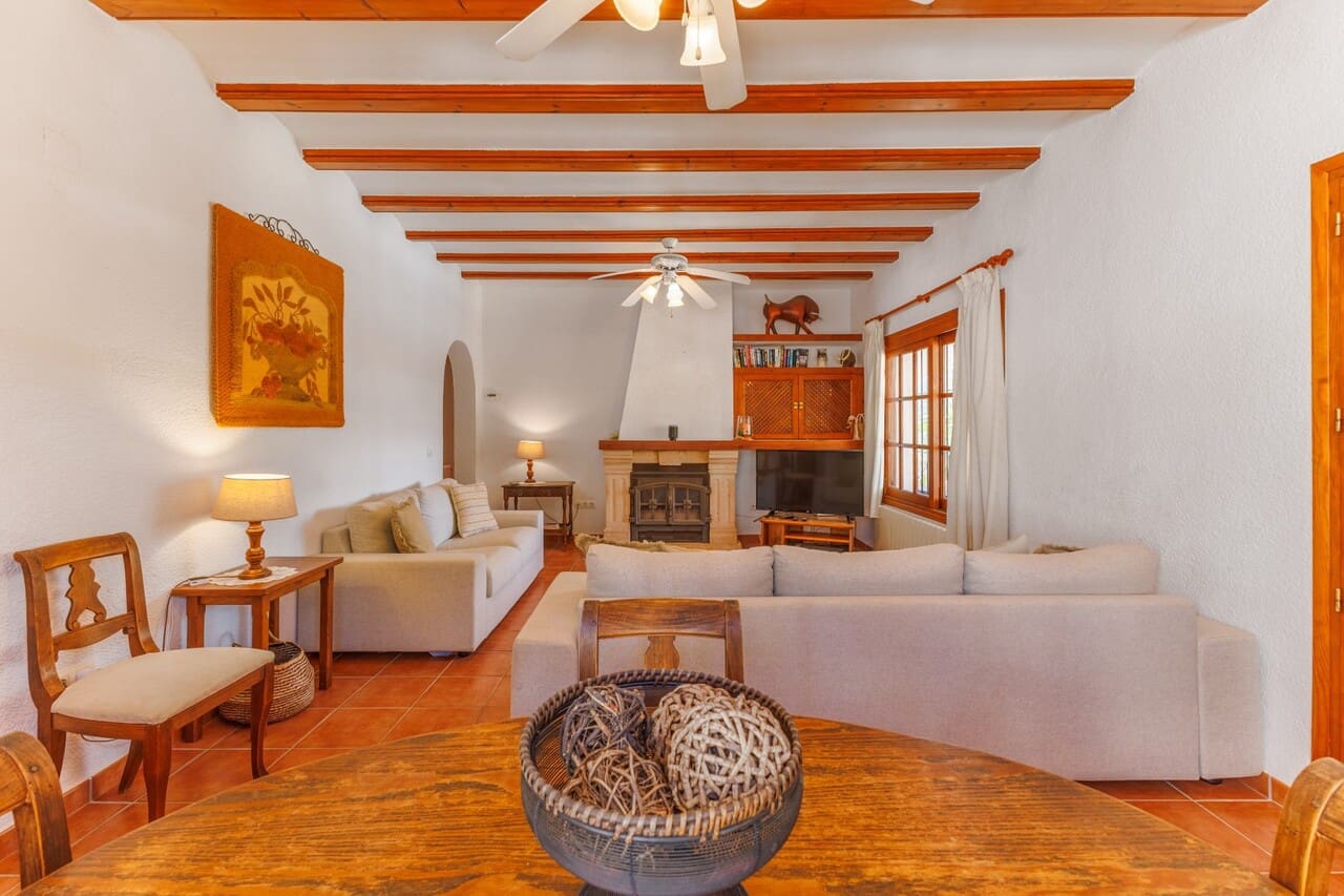 4 bedroom Villa for sale in Javea / Xabia with pool - € 649,000 (Ref: 9715444)