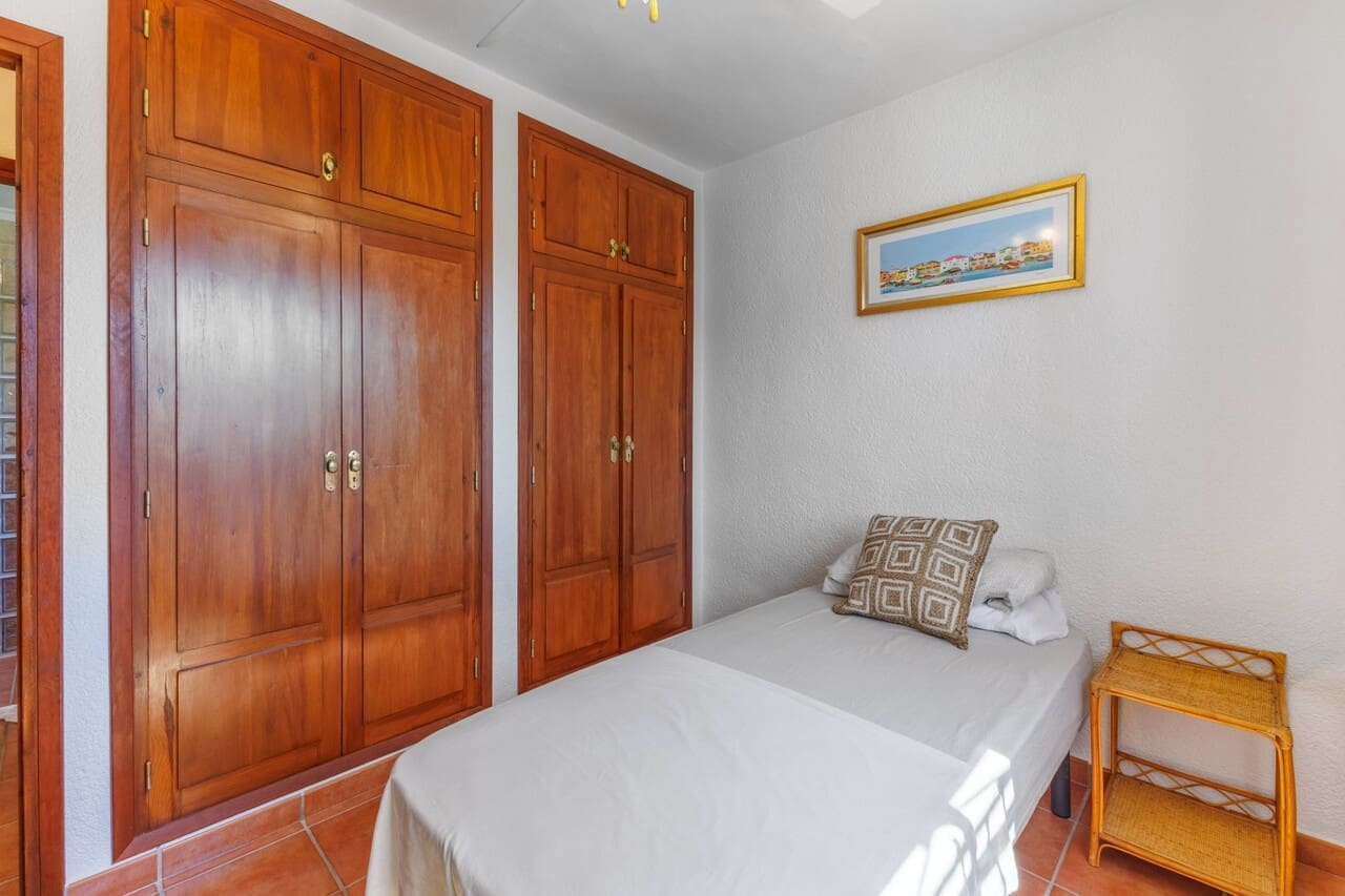 4 bedroom Villa for sale in Javea / Xabia with pool - € 649,000 (Ref: 9715444)