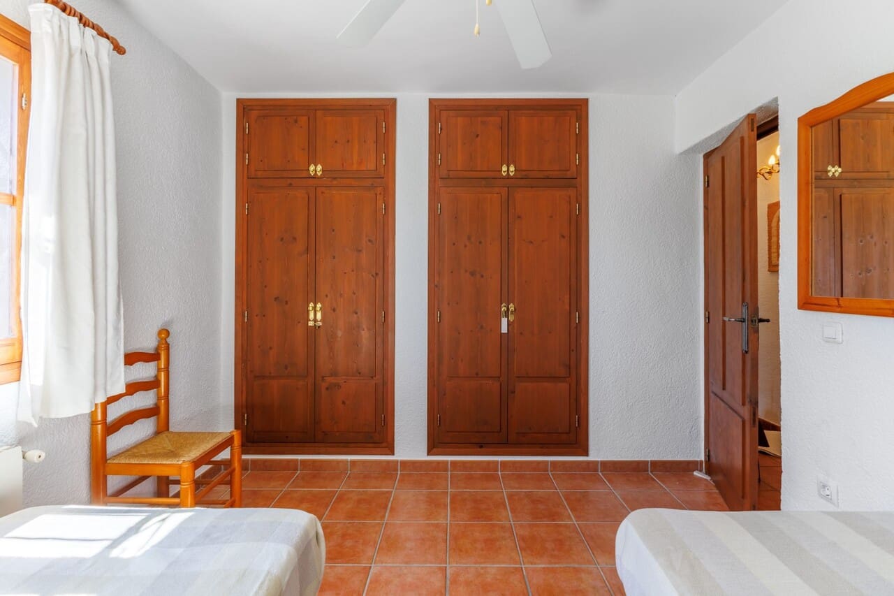 4 bedroom Villa for sale in Javea / Xabia with pool - € 649,000 (Ref: 9715444)